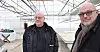 MISTER JOBBEN: Egil Holte (t.v.) har ryddet ut av gartneriet hvor han har jobbet i elleve år. Han er redd han blir arbeidsledig. Jan-Kåre Flått ønsker å jobbe med bøtetjenesten.