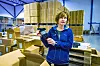 IKKE BARE DORULLER: 70 prosent av omsetningen er toalett- og tørkepapir, men Dugnaden.no har sokker og andre produkter også.