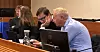 KJEMPER MOT FENGSEL: I fjor ble Veireno-direktør Jonny Enger dømt til ett år og tre måneder fengsel for grove brudd på arbeidsmiljøloven. Nå kjemper han og advokat John Christian Elden for å unngå fengselsstraff.