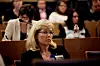 LO-sekretær Trude Tinnlund utfordrer statsminister Erna Solberg til å få fart på prosessen med å komme fra utredninger til handling i kampen mot arbiedslivskrimininaliteten.