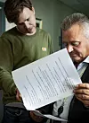 15:30 HER ER TALEN: Jørns personlige rådgiver, Ole Austevoll går gjennom talen Jørn skal holde på Arbeiderpartiets landsstyre neste dag.