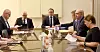MEKLER NÅ: Partene i meklinga i staten startet innspurten på mandag, og har frist ved midnatt for å bli enige. Fra venstre: Gisle Norheim (personaldirektør i staten), Richard Saue (mekler), Mats Wilhelm Ruland (riksmekler), Egil André Aas (LO Stat), Anders Kvam (Akademikerne) og Guro Elisabeth Lind (Unio stat).