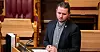Freddy André Øvstegård (SV) vil endre lovverket rundt pleiepenger.