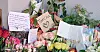 Blomster er lagt ned utenfor institusjonen på Kampen i Oslo.