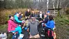 RUNDT BÅLET: Streikende EL og ITere ved Ballangen Energi rundt bålet. Fra venstre, Lena Andersen, Kristian Eriksen, Tommy Johansen, Raymond Pedersen, Kristoffer Haugen, Ronald Sølvik, Kolbjørn Johansen, Frank Kristensen, Ivan Rundhaug, Kari Eva Nyhetm med ryggen til og bak maeratet klubbleder Arne Pettersen.