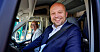 Senterpartiets leder Trygve Slagsvold Vedum i valgkamp-bobilen.