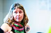 Kranfører og klubbleder i Hent, Nora Høyning peker på at gjennomsnittsbereging av arbeidstid rammer arbeidsinnvandrere spesielt hardt.