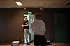 Det blir både spilling, faglig oppfølging og mange gode samtaler på spillrommet når eier og tidligere daglig leder i Jotunheimen e-sport, Alex Hole er innom.
