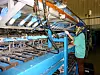 Forsvarlig: I Norge brukes hanskene til å redde liv og gjøre folk friske. Produsentene her i Malaysia kan arbeide under helsefarlig arbeidsforhold som norske innkjøpere ikke forholder seg til.