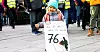 Emma på 3 år var blant de yngste demonstrantene, og var på plass sammen med mor Ingerid Overholt i Heismontørenes fagforening.