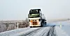 Transportbedriftene sender sjåførene av gårde med uegnede vogntog, manglende utstyr og ikke minst manglende kompetanse til å takle norske vinterforhold. Dette må stoppes, mener LO i Troms. (Illustrasjonsfoto)