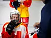 TIPS: Joachim Brøther får tilbakemelding fra trener/lærer Kenneth Larsen.