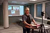 DIGITALT: John-Peder Denstad har brukt å halde opningsinnlegget framfor ein fullsett sal på Scandic Lerkendal dei seinare åra, men i år måtte han ønske velkommen framfor eit web-kamera.