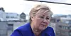 Høyre og leder Erna Solberg prøver å komme seg på offensiven før sommerferien.