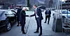 ANKOMST: Statsråd Monica Mæland ble ønsket velkommen av LO Stat-leder Egil André Aas til Kartellkonferansen på Gol tirsdag.