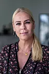 Sosionom Kristin Sanne koordinerte alle tjenestene for Elin Rødsåsen og fikk til gode avtaler og løsninger. På den måten ble livet forutsigbart og trygt for Elin som bodde i en ny by alene.