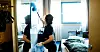 ARBEID ELLER DUGNAD: Kan for eksempel renhold utføres på dugnad av permitterte? Soleklart nei, sier Nav. (Bildet har ingen forbindelse til saken).