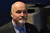 VET NOK: – Vi trenger ikke nye rapporter om bussulykker. Vi vet mer enn nok om hvor dårlig sikkerheten er for sjåførene, sier forbundssekretær Dag-Einar Sivertsen i Fellesforbundet. Han er selv tidligere bussjåfør.