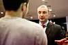 Arbeidsminister Robert Eriksson vil ikke at fagforeninger kan gå til sak mot ulovlig innleie av arbeidskraft på arbeidsplassen.