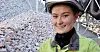BANER VEI: Prosessoperatør Siri Karlsnes (21) på Wacker Chemicals føler hun baner vei for at flere jenter skal velge seg en jobb innenfor industrien.