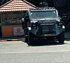 PREGET HOVEDSTAD: Militære kjøretøy kjører gjennom Addis Abeba. Sånn er det ikke til vanlig i hovedstaden.
