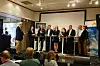 Paneldebattantene: Fra venstre ser vi møteleder Stein Aabø, Heidi Lunde, stortingsrepresentant fra Høyre, Ola Elvestuen, stortingsrepresentant fra Venstre, Terje Aasland, stortingsrepresentant fra Arbeiderpartiet, Elisabeth Gammelsæter, generalsekretær i Norsk Bergindustri, Une Aina Bastholm, nasjonal talsperson i Miljøpartiet De Grønne, Roger H. Heimli, nestleder i LO, Svein Oppegård, direktør for politikk i NHO og Anita Johansen, forbundssekretær i Norsk Arbeidsmandsforbund. 






Stein Åbø ledet debatten