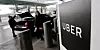 Drosjefirmaet Uber er for mange blitt et bilde på delingsøkonomien – en tjeneste der alle sjåfører er selvstendig næringsdrivende, men opererer gjennom en mobilapp. (Foto: AP/NTB scanpix)