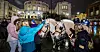 POPULÆRE DEMONSTRANTER: To fjordinger deltok også på aksjonen hest for folk flest foran Stortinget.