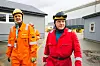 MEDLEM I FELLESFORBUNDET: Piotr Piekarski (t.h.) er for tiden innleid ved Rosenberg Verft i Stavanger. Her er han sammen med klubbleder Erlend Nygård ved Worley Rosenberg.