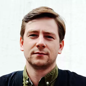Tidligere leder i Sosialistisk Ungdom.