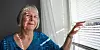 SLUTTPAKKE: – Jeg klager ikke på egne vegne, men samfunnsøkonomisk er det helt «på trynet». Jeg får lønn i to år, uten å jobbe. Det føles ikke riktig, sier Jorunn Moen.
