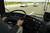 Hvis bussen blir 11 minutter forsinket både på formiddags- og ettermiddagsdelen av skiftet, skal du da ha en halv eller en hel times overtid?