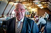 Anders Helliksen som selv overlevde Kielland-ulykken med et nødskrik, støtter pionerens kamp. Men forventer at også Kielland-ofrene får sin erstatning.