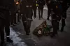 Jouvnas Bruun Arnesen ble båret vekk av politiet. Høyesterett slo i oktober 2021 fast at vindkraftverkene på Fosen-halvøya ble satt opp i strid med urfolksrettighetene.