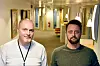 FORNØYDE: Både Dag-Einar Sivertsen (t.v.) og Peter Hansen, henholdsvis forbundssekretær og sekretær i tariffavdelinga i Fellesforbundet, håper Bussnorsktesten vil bli brukt av så mange som mulig i kommende anbud i bussbransjen.