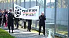 VERDENSNYHET: Indre Østfold fengsel og Røverradion arrangerte i oktober 2021 Norges første Pride-parade bak murene. Bildet er fra NRKs TV-innslag.