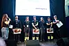 Alle fikk medaljer; 4 bronser, en sølv og en gull. Her før det ble kjent hvem som vant.