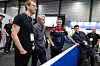 Dommere og arrangører observerer. Ståle Brå, teledommer, arrangør Svein Harald Larsen i NHO Elektro, Worldskills Norge-sjef Bjørnar Valstd, elektro-dommer Harald Haugen.