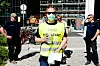 SMITTEVERN: Antibac og munnbind ble tilbudt alle deltagerne i demonstrasjonen.