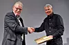 I 2014 var Oslo og Omegn Bussarbeiderforening 50 år. Daværende leder i Norsk Transportarbeiderforbund, Roger Hansen (til venstre) var selvsagt en av gratulantene.
