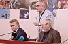Leder i Fellesforbundet, Jørn Eggum og nestleder i LO, Tor-Arne Solbakken avholder pressekonferanse om hotell- og restaurantstreiken. Informasjonssjef i Fellesforbundet, Viadr Grønli ønsker velkommen.