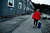 Klokka 8:45 er hun nesten i sitt andre hjem.
