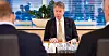 Energiminister Terje Aasland fikk en rapport på torsdag morgen.