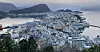 Selv om innsatsvilje, dedikasjon og stahet har bidratt til oppdrettsmilliarder og stresslesseventyr i og rundt Ålesund, så er det ikke bare det som skal til for å skape norske suksesshistorier, skriver Hannah Gitmark.