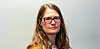 Leder Stina B. Hassel i NTL Forsvar er fornøyd med at drift av Forsvaret blir prioritert, men etterlyser insourcing av renholderne.
