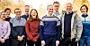 Helse- og omsorgsminister Ingvild Kjerkol (Ap), barne- og familieminister Kjersti Toppe (Sp), Klima- og miljøminister Espen Barth Eide (Ap), samferdselsminister Jon-Ivar Nygård (Ap), kunnskapsminister Tonje Brenna (Ap), statsminister Jonas Gahr Støre (Ap), forsknings- og høyere utdanningsminister Ola Borten Moe (Sp), finansminister Trygve Slagsvold Vedum (Sp), kultur- og likestillingsminister Anette Trettebergstuen (Ap), samles til en gruppebilde før de starter arbeidet med budsjettet for 2023