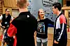 Maja piffer opp ungdommene til aktiviteter de skal gjøre.