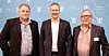 MED SAMFERDSELSMINISTEREN: FLTs andre nestleder Arnstein Aasestrand (t.v.) sammen med samferdselsminister Jon-Ivar Nygård og Alf Edvard Masternes, leder av FLT i Statens vegvesen.