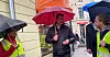 LO-leder Hans-Christian Gabrielsen møtte streikende vektere i Oslo sentrum på dag åtte av vekterstreiken. Her er han i samtale med forbundsleder og forhandlingsleder i Norsk Arbeidsmandsforbund Anita Johansen og hovedtillitsvalgt i Securitas Robert Ball.