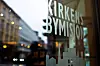 TUNGVEKTER: Kirkens Bymisjon Oslo frykter å bli spilt ut over sidelinjen av kommersielle aktører med langt tynnere pensjonsforpliktelser. Når ikke de offentlige oppdragsgiverne vil dekke pensjon, velger Bymisjonen billigere pensjonsavtaler.